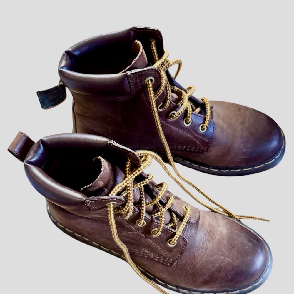 Lighty used dr martens boot-  rip on back left tab
